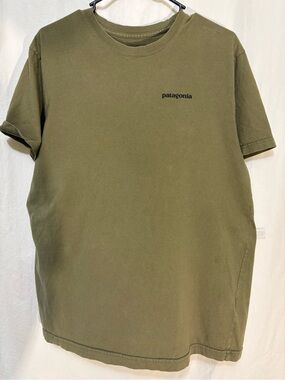 Patagonia P-6 Logo Responsibili-Tee T-Shirt Mens M Olive Green Organic Cotton Mx